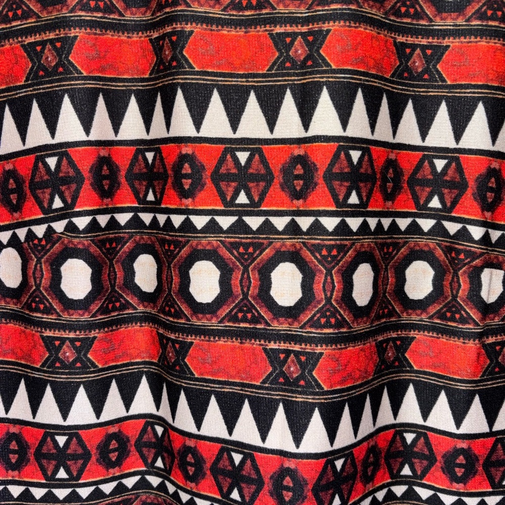 H&M Red and Black Patterned Dress medium short date night pick cocktail - Picture 2 of 5